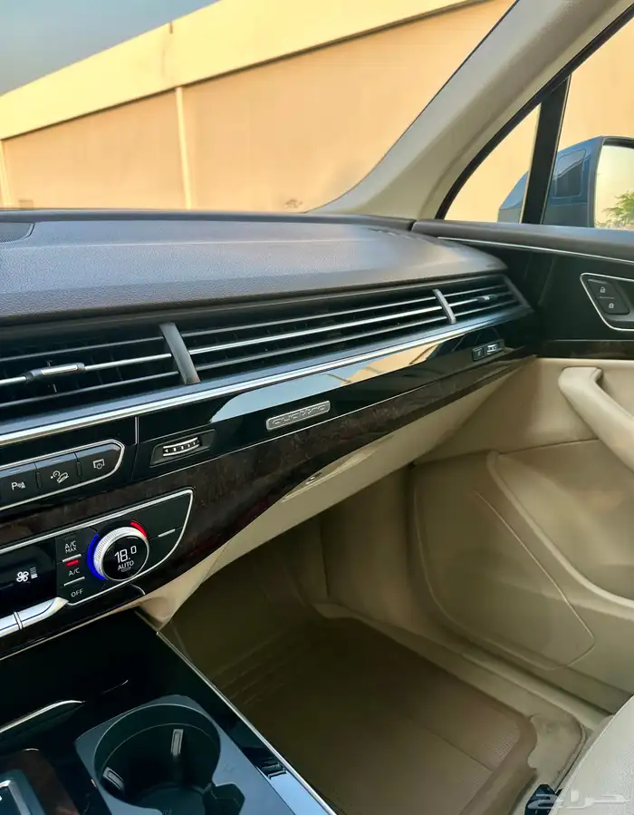 اودي Q7 2019 15
