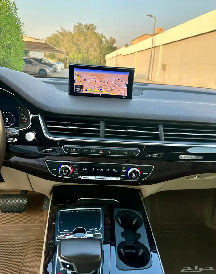 اودي Q7 2019 14
