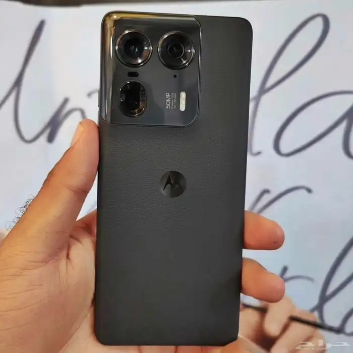 Motorola Edge 50 Ultra موتورولا ايدج 50 الترا 2