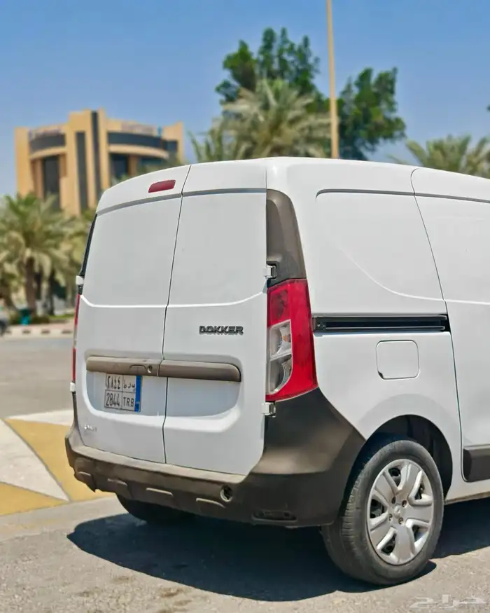 فان رينو دوكر 2021 كاش او اقساط 9