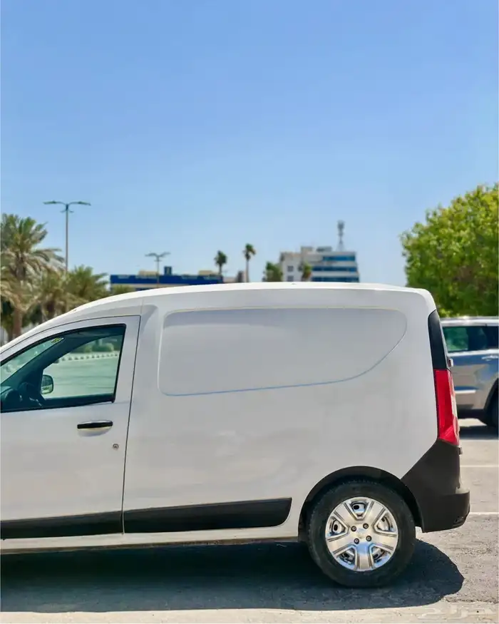 فان رينو دوكر 2021 كاش او اقساط 12