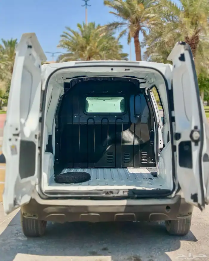 فان رينو دوكر 2021 كاش او اقساط 23