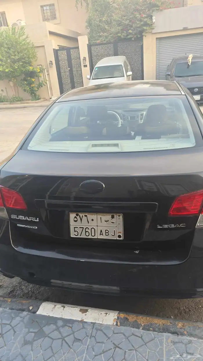 سيارة سوبارو ليقسي موديل سنه 2012 0