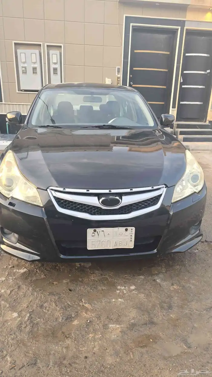 سيارة سوبارو ليقسي موديل سنه 2012 3