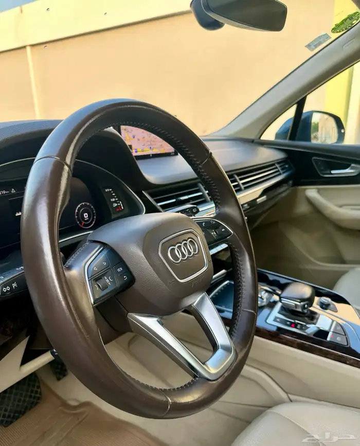 اودي Q7 2019 12