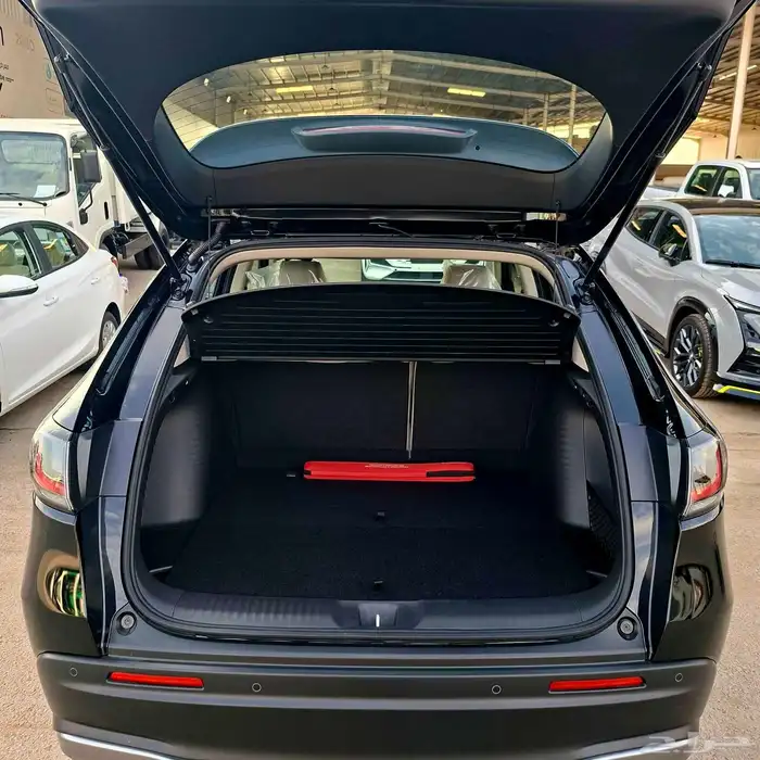 هوندا ZR-V استاندر 2025 السعر 98 شامل الضريبه 16