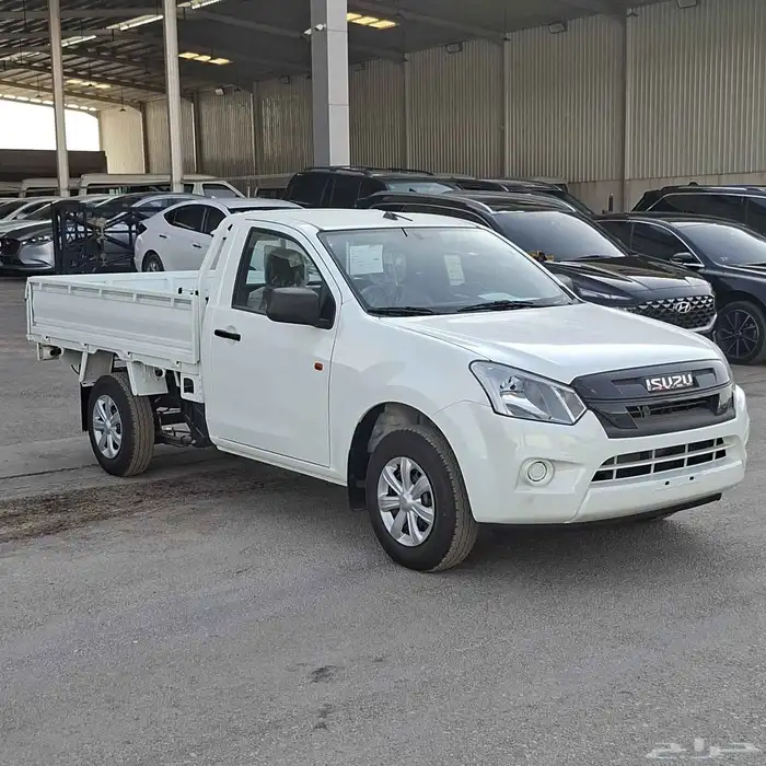 ايسوزو ديماكس غمارة جوانب 2025 السعر 73 الف شامل الضريبه 1