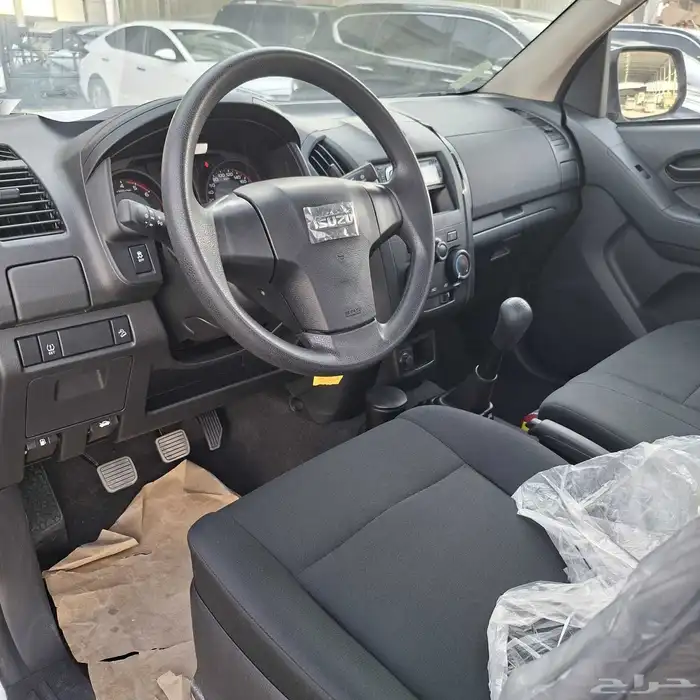 ايسوزو ديماكس غمارة بدون دبل 2025 السعر 73 الف شامل الضريبه 12