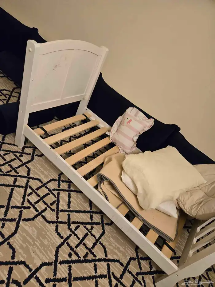 سرير اطفال هوم بوكس 2