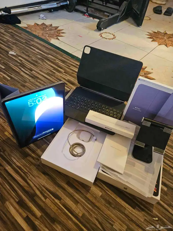 ايباد برو 12.9 ألجيل السادس m2 2
