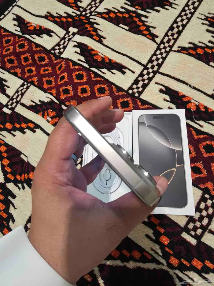 ايفون 16 برو ماكس 256 3