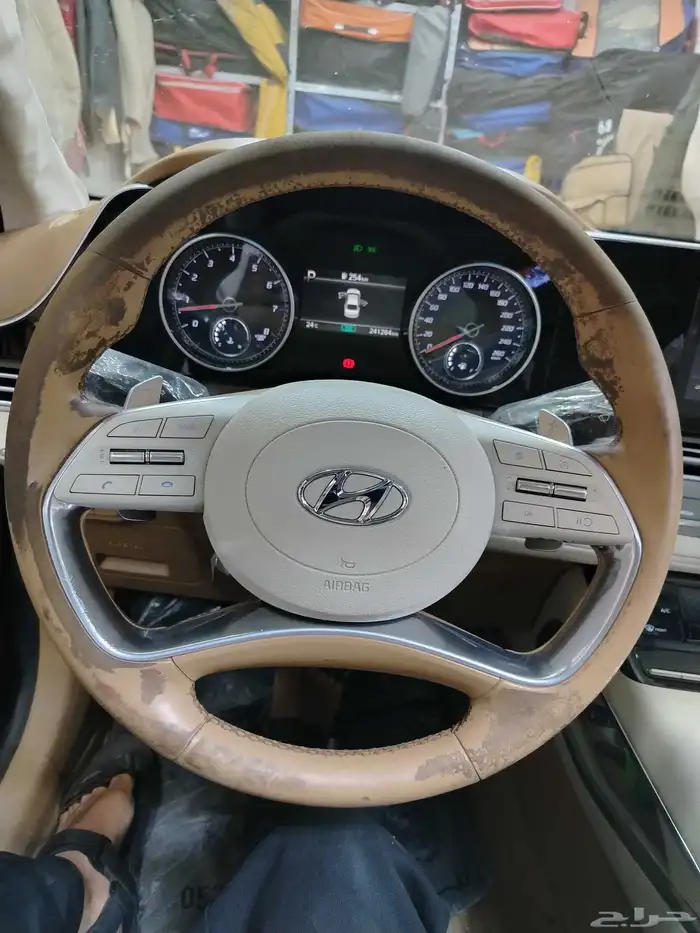 تنجيد دركسون ازيرا وكاله بلون الجملي فاتح جلد ناعم 2