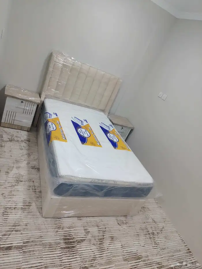 السلام علي م سرير نفر ونص سريركم نفر واحد 0