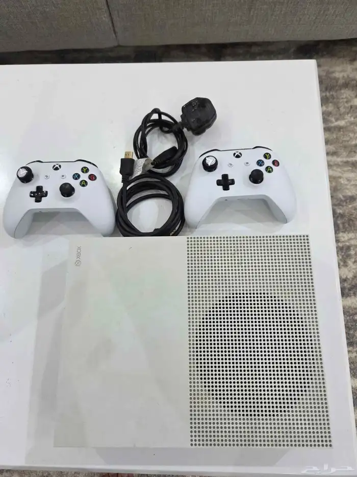 اكس بوكس ون ابيض 1