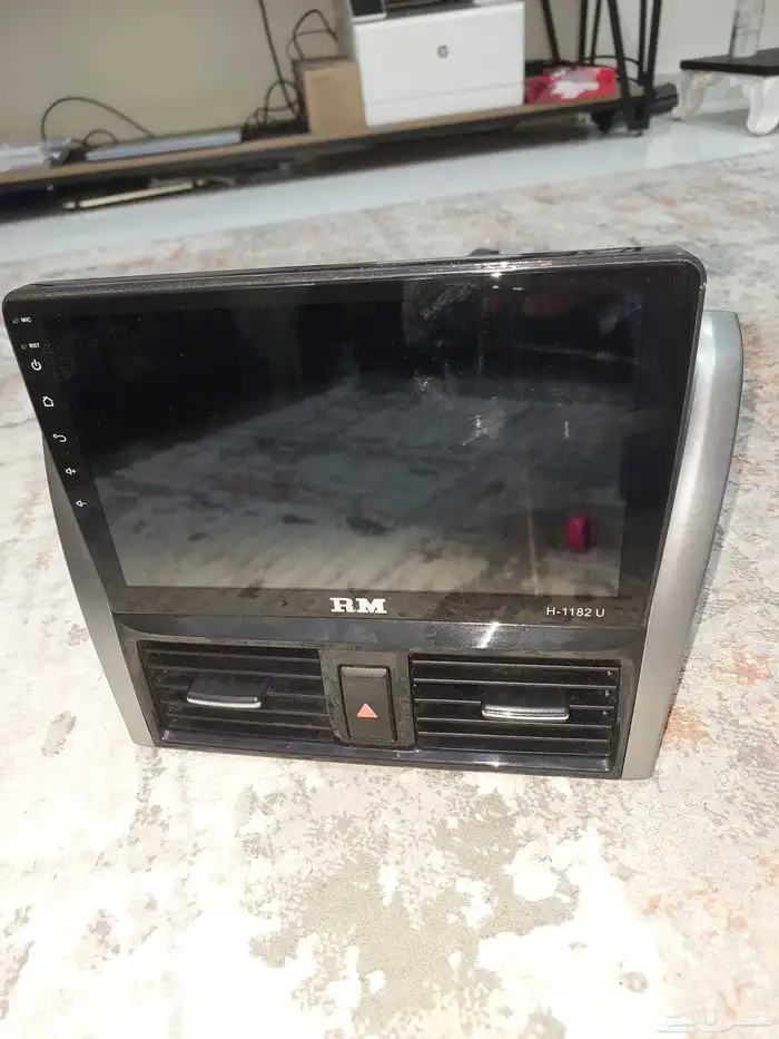 شاشة يارس رود ماستر الأصلي 0