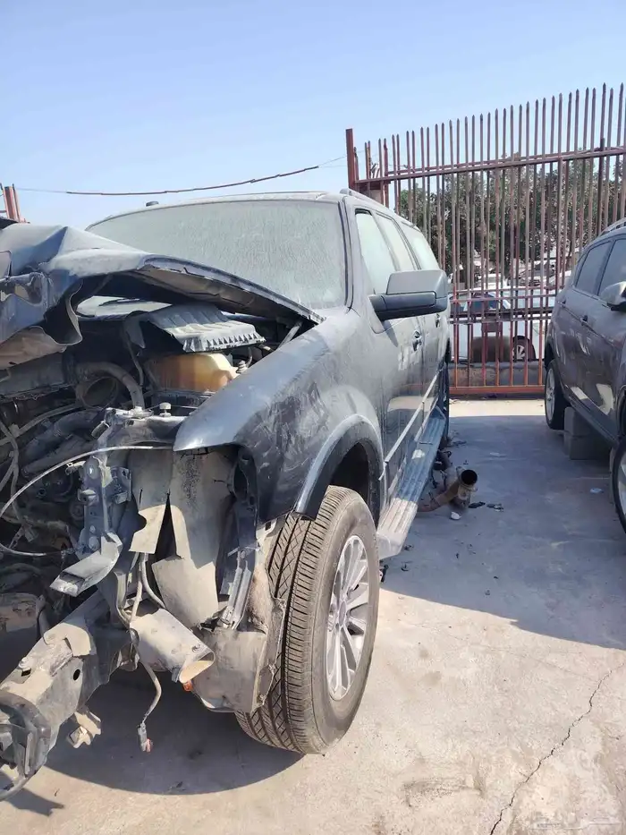 فورد اكسبديشن مديل 2016للبيع قطع غيار فقط 2