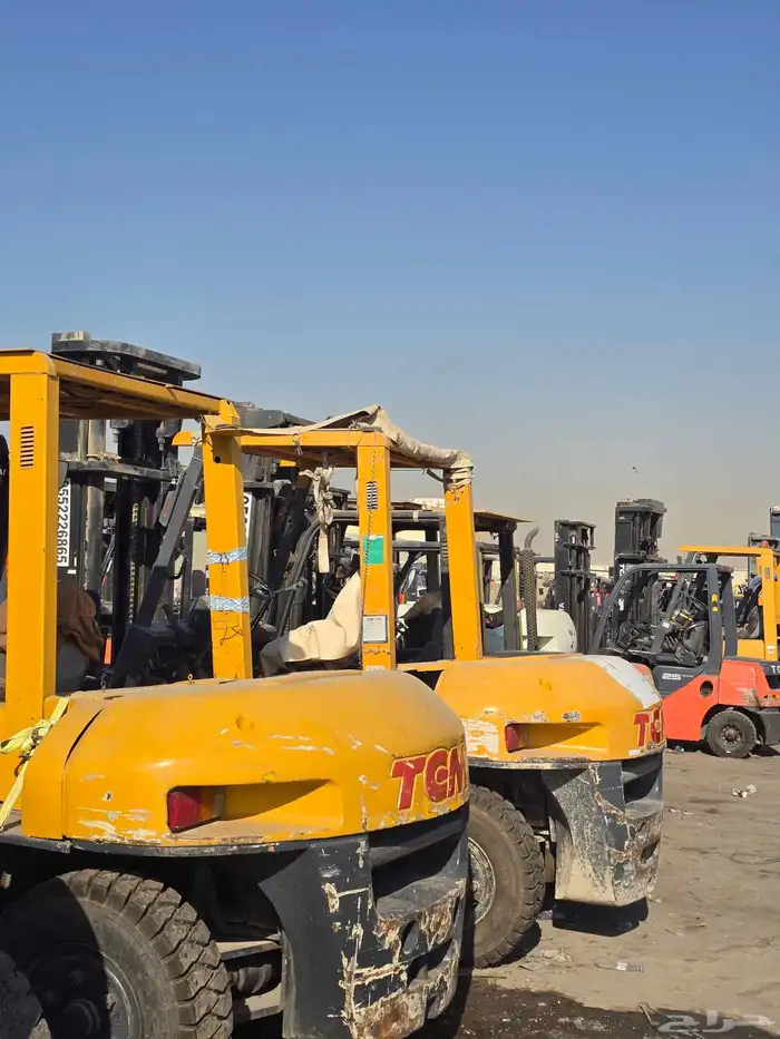 رافعة شوكية فوركلفت للايجار جميع انواع الرافعات الشوكيه 8