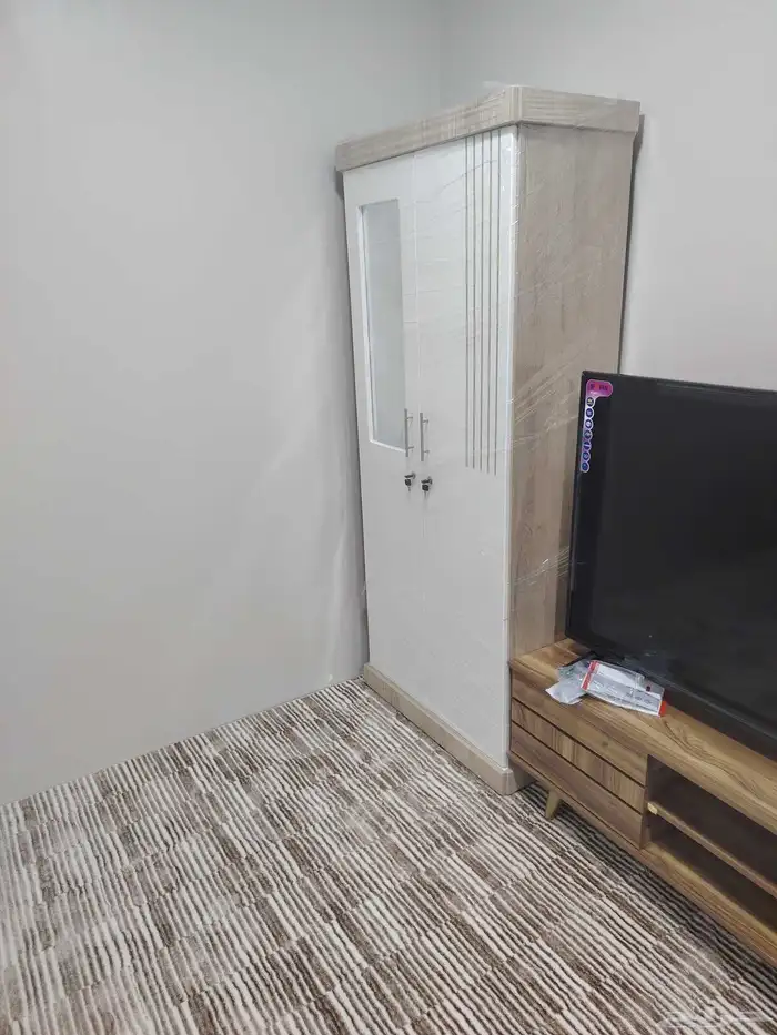 السلام علي م سرير نفر ونص سريركم نفر واحد 3