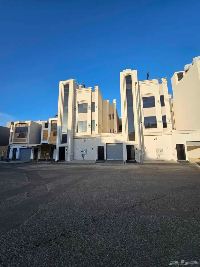 شقق علويه ب الموسي بجانب المدارس وجميع الخدمات 0