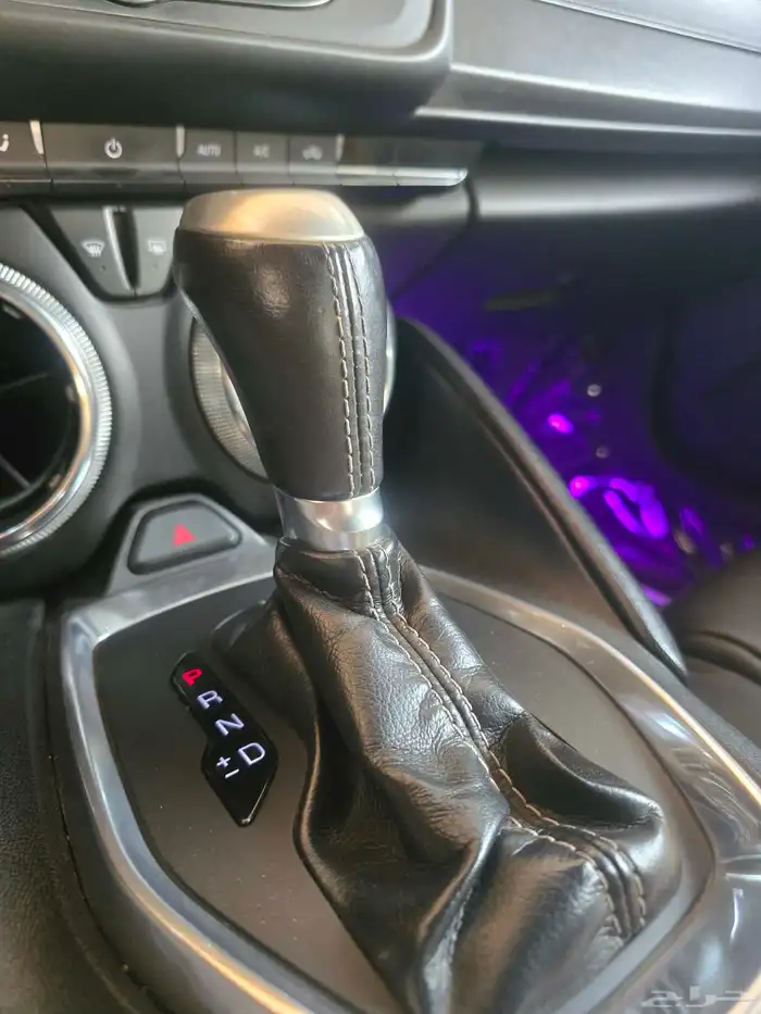 كومار 2017 كشف لون مميز 11