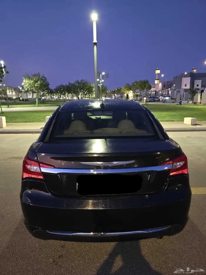 كرايسلر 2012 توماتيك 4