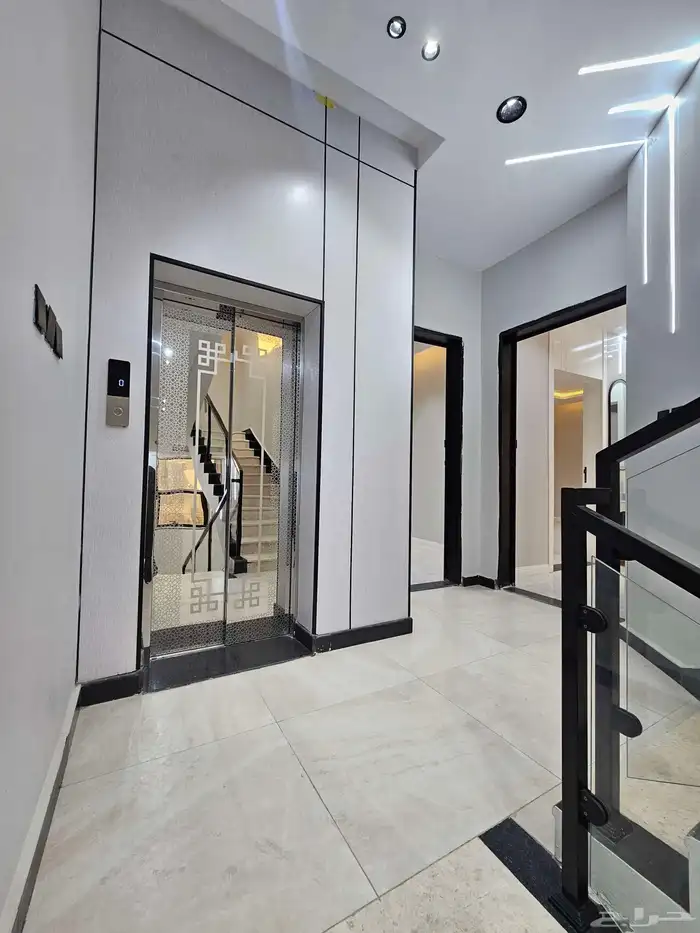 شقق علويه ب الموسي بجانب المدارس وجميع الخدمات 2