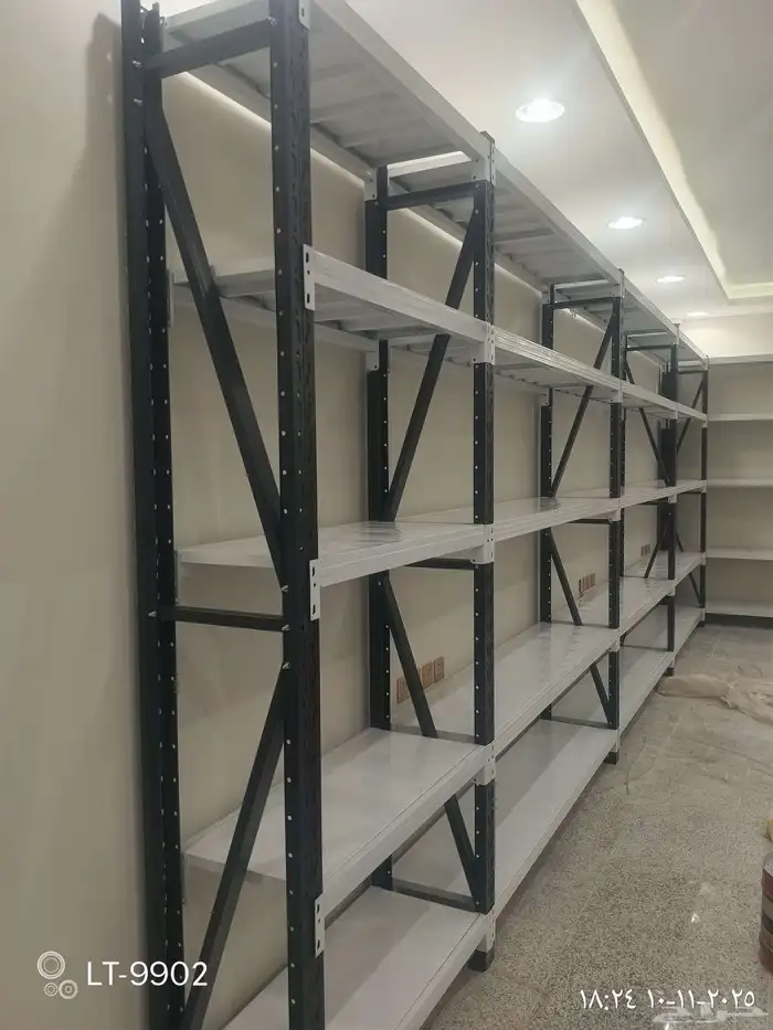 رفوف مستودعات.رفوف مكاتب عمق 40 رفوف صيدليات .بضاعع.جوده.واس 3