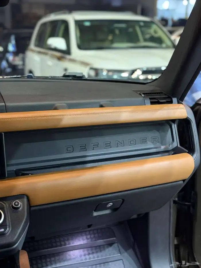 ديفندر - 2021 - X - فل كامل - 6 سلندر 15