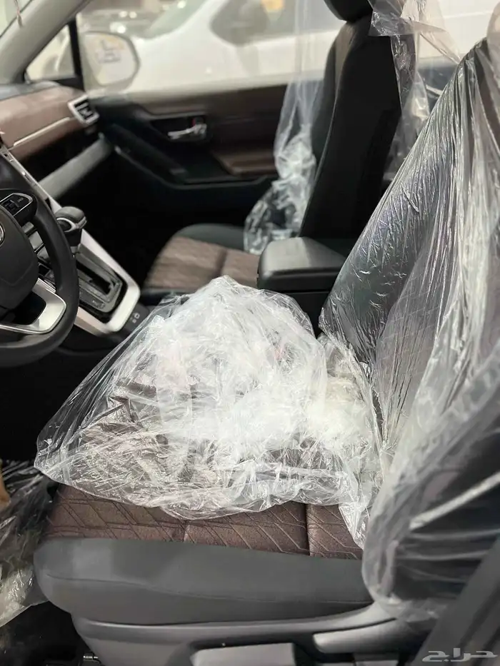 تويوتا انوفا GL 2.0 بنزين 2026 كاش وتقسيط 7