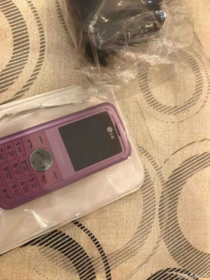 جوال LG القديم الأصلي نظيف جدا كرت شغال وشبكته قوية جدا 1