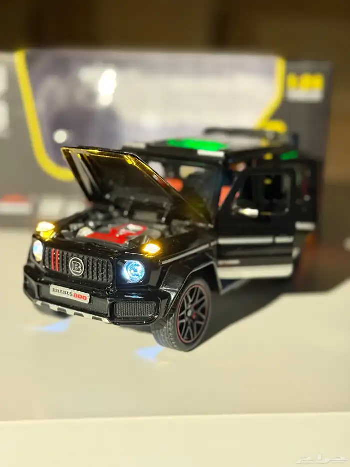 مجسم سيارة BRABUS 800 11