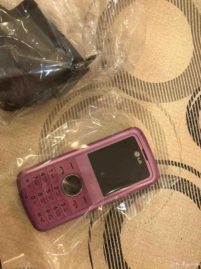جوال LG القديم الأصلي نظيف جدا كرت شغال وشبكته قوية جدا 2