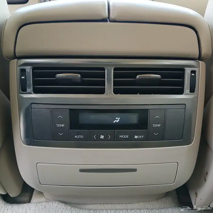 جيب لكزس LX 570 موديل 2009 - بريمى - ممشى قليل 19