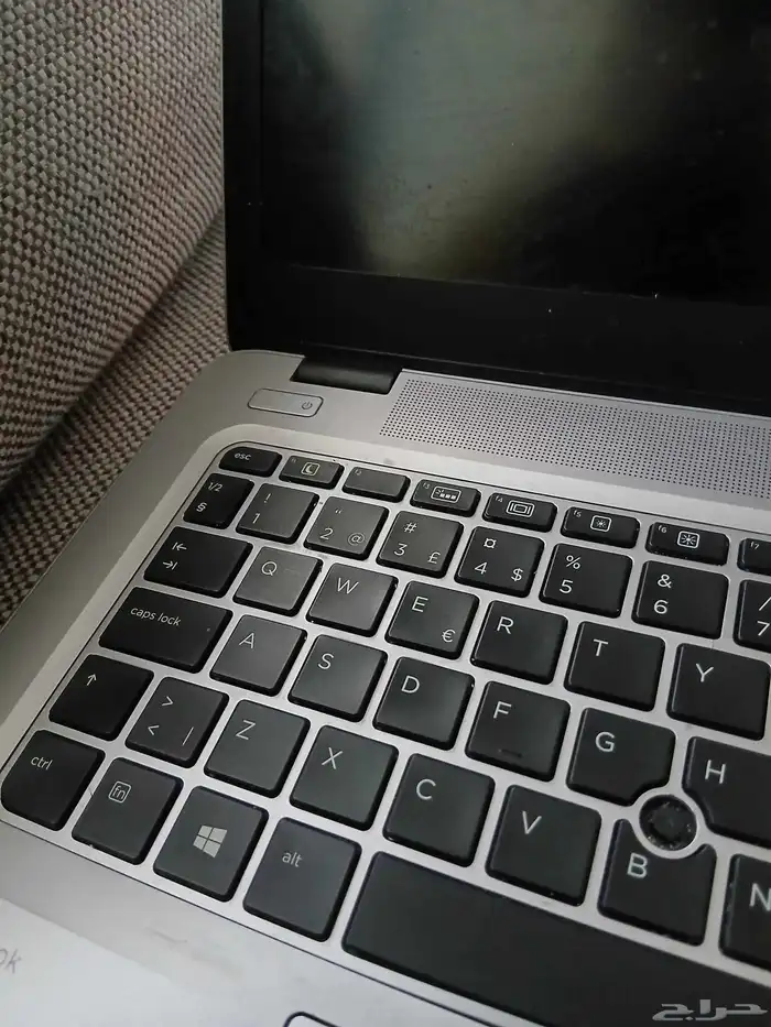 HP laptop has no issues with the charging cable 2