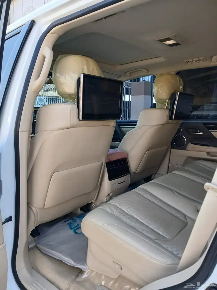 جيب لكزس LX570 S موديل 2016 سعودى - ممشى قليل 20