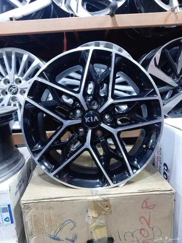 جنوط كيا اوبتيما موديل 2021 مقاس 18 اصلي وكاله 1