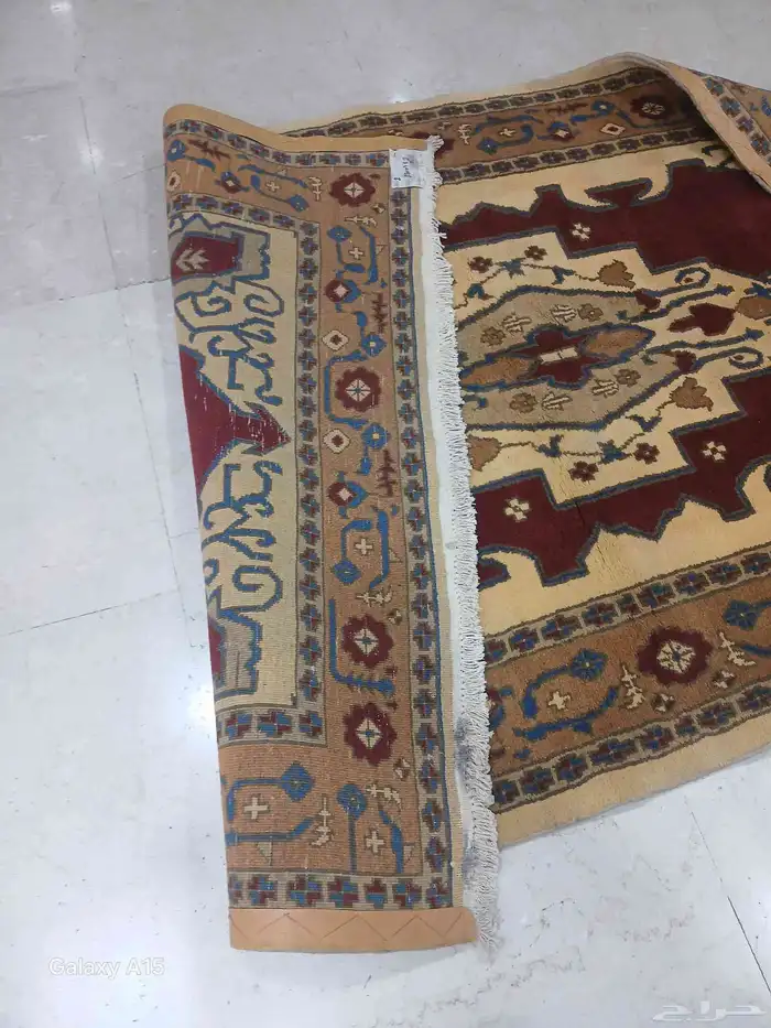 سجادة صوف يدوي إيراني قديمة 11