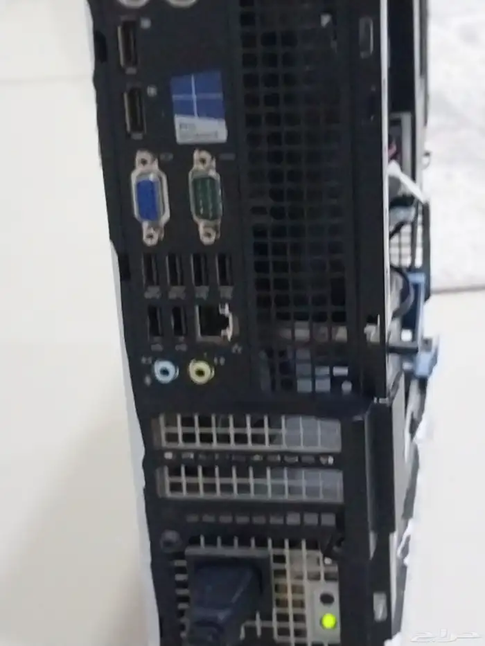 سلام عليكم ... جهاز حاسب شغال اموره زينه ونضيف جدا من شركة D 1