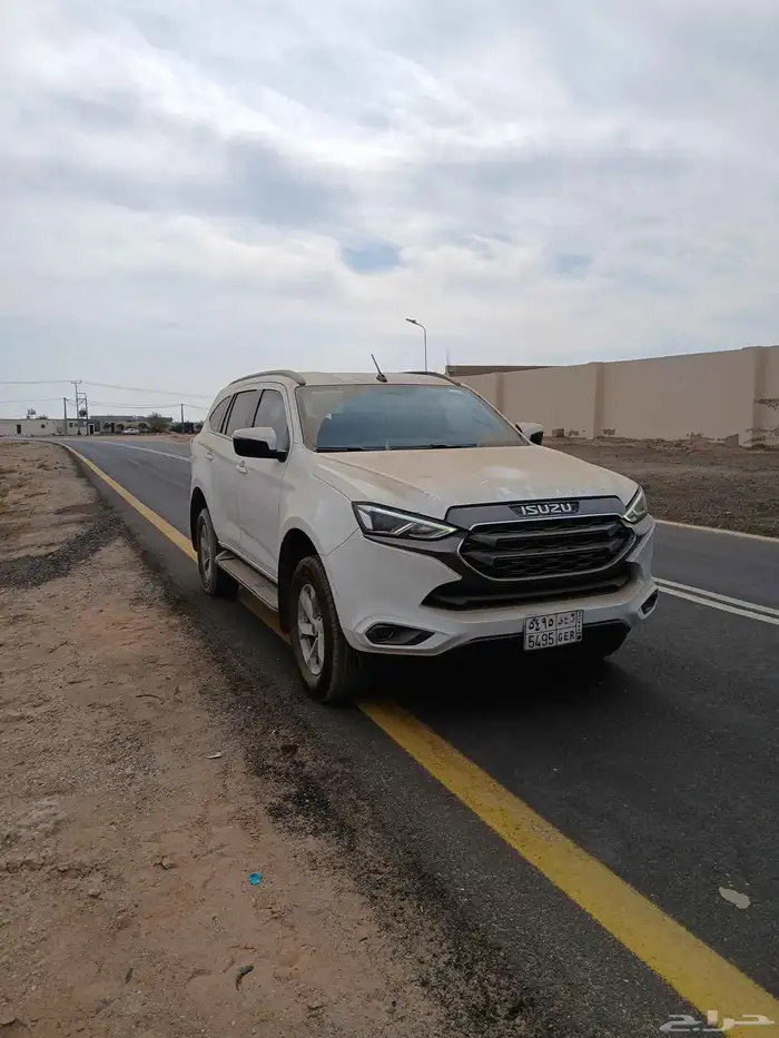 ايسوزو MUXنص فل 2024 1