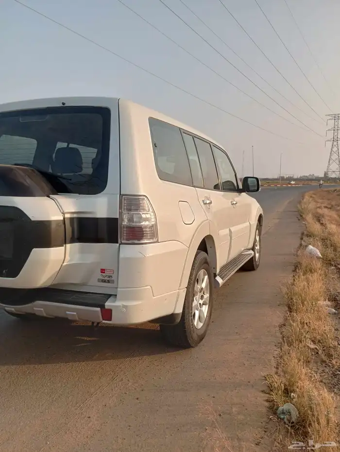 موستبيشى باجيرو 2016 2