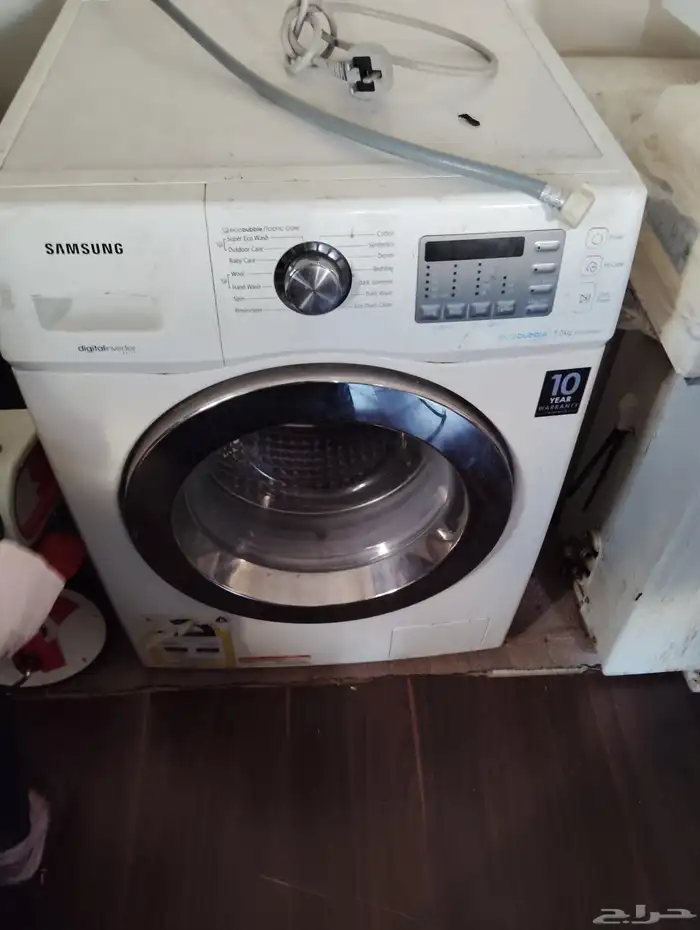 اجهزه للبيع وكذلك السرير 2