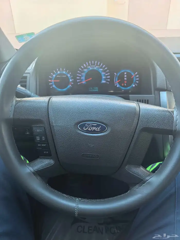 فورد فيوجن 2012 30