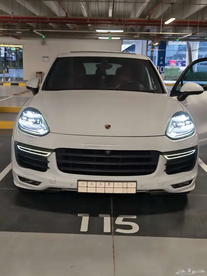 بورش كايين GTS 2016 مخز ن ممشى 110 ألف فقط 0