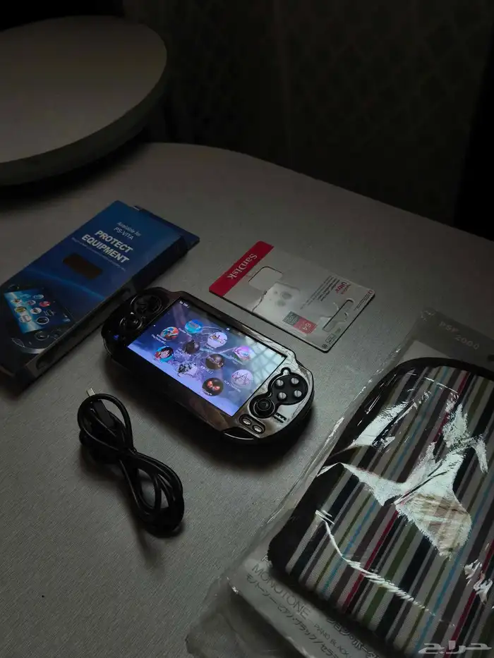 اقوى جهاز ps vita معدل ومليان العاب قوية بسعر مناسب جدا جدا 3