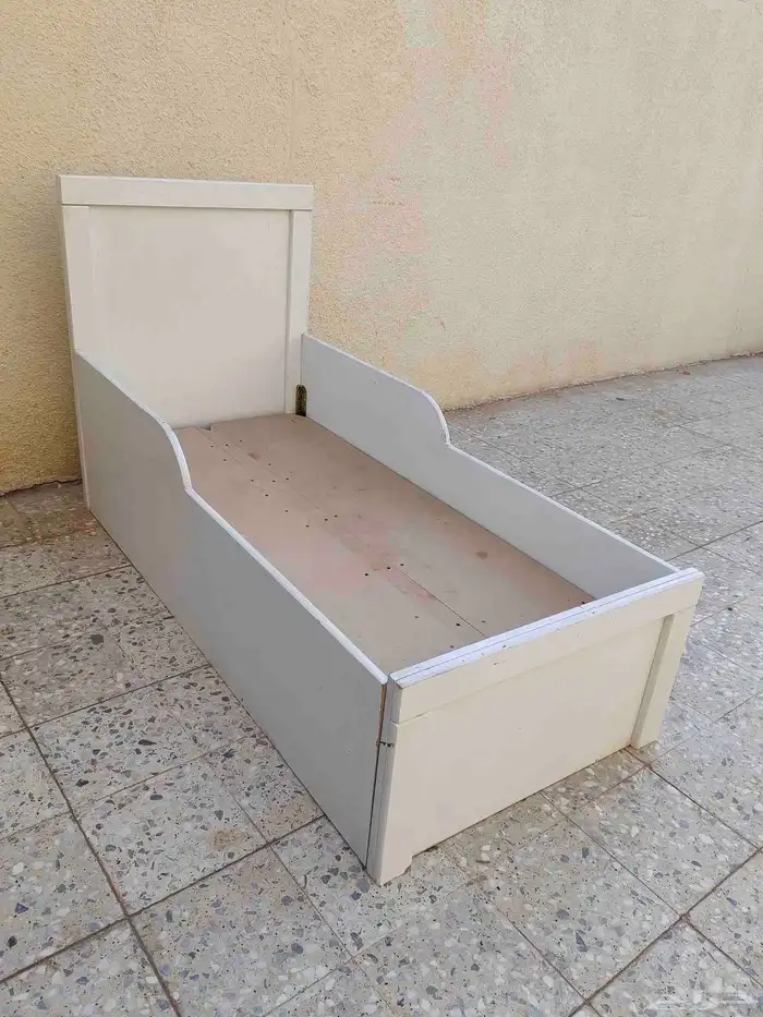 سرير أطفال خشب 1