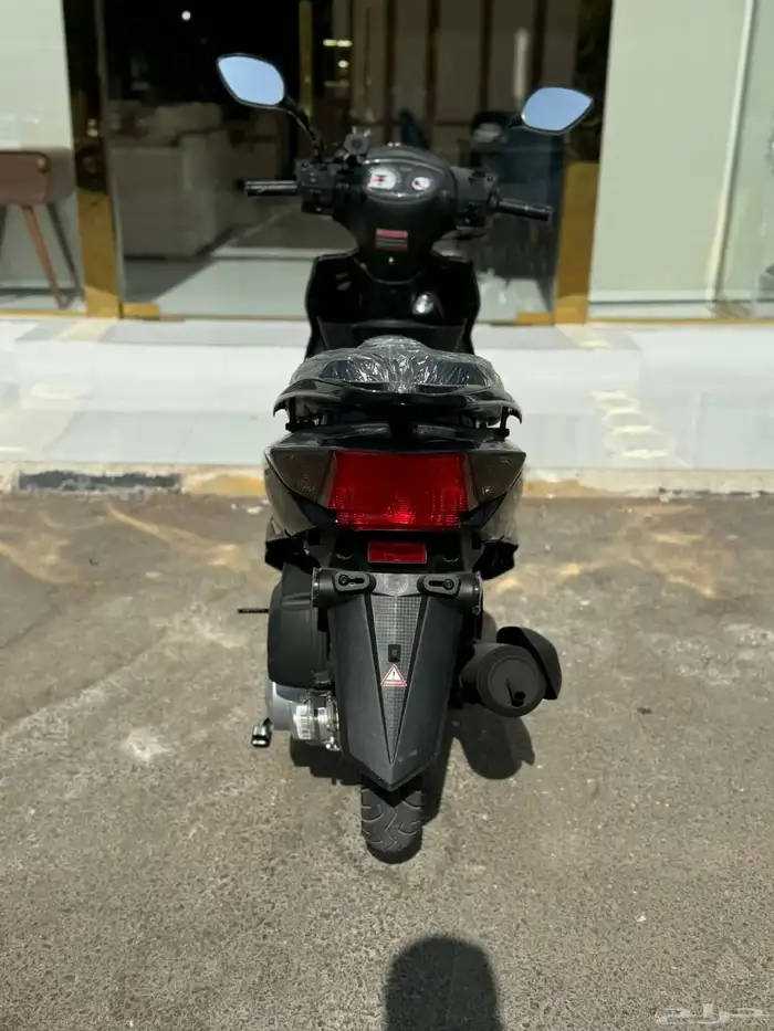 للبيع دباب موديل 2025 استعمال شهر فقط جديد بالفاتوره ا 2