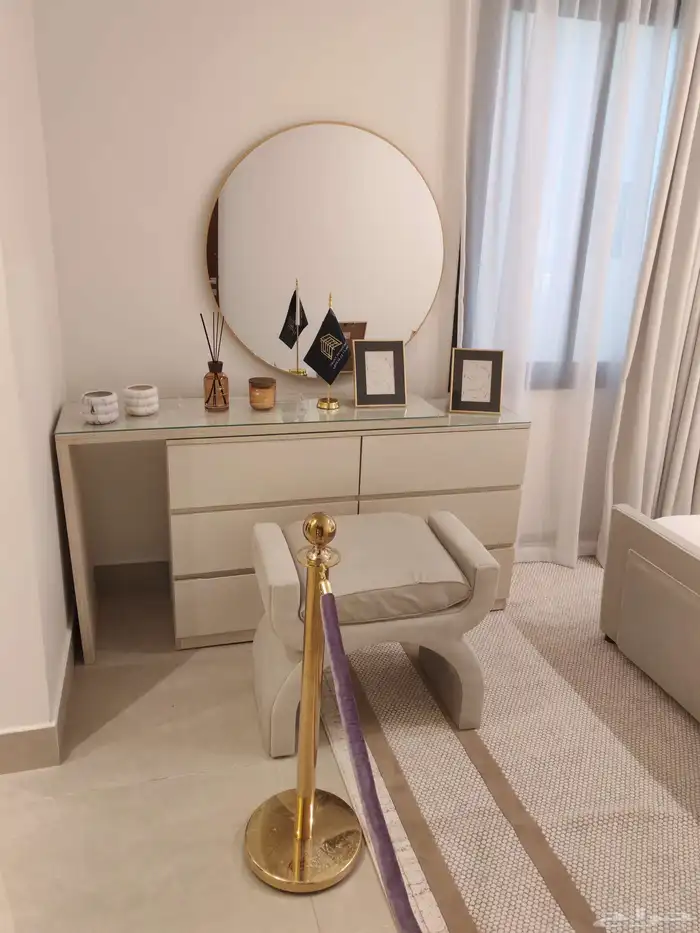 تفصيل غرف ملابس خزائن مبتكره 19