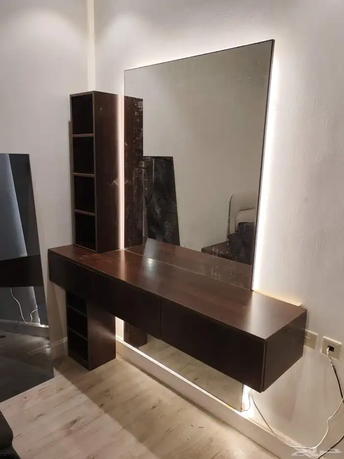 تفصيل غرف ملابس خزائن مبتكره 2