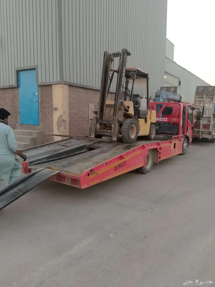 فوركلفت للايجار 1