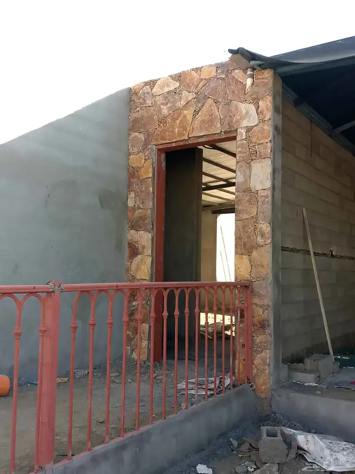 معلم حجر تلبيس 1